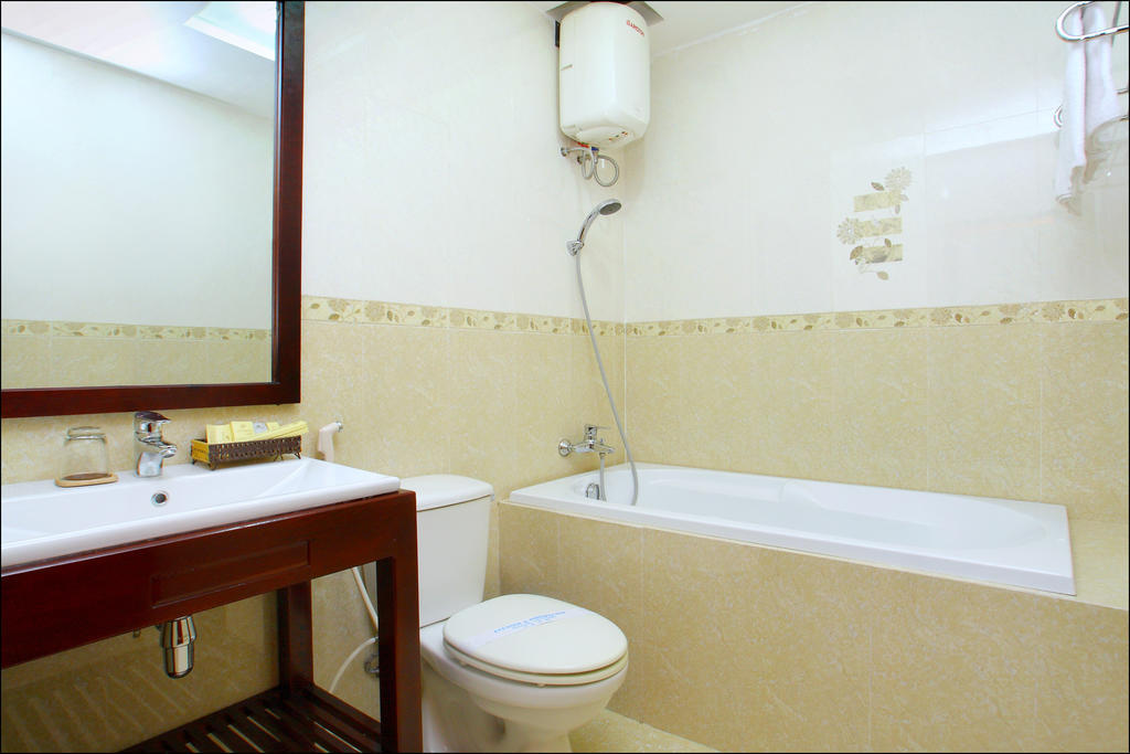 Nhi Trung Hotel Хоян Номер фото